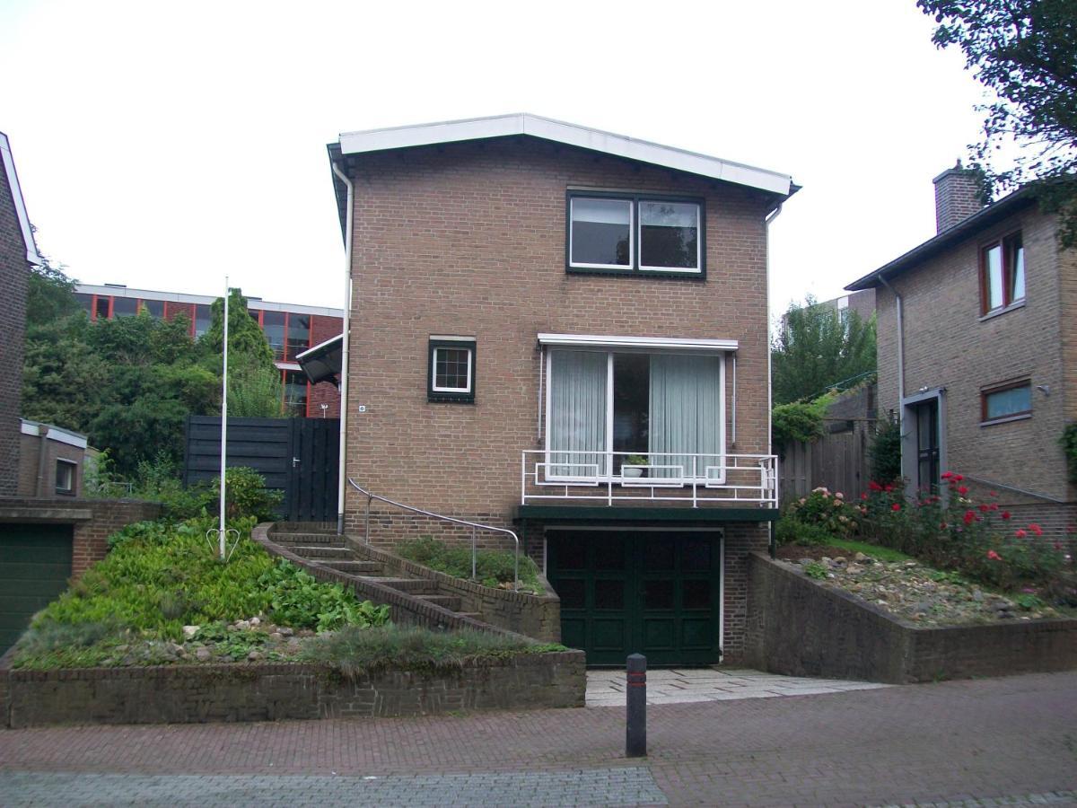 Vakantiewoning Dorpstraat Nuth Villa Buitenkant foto